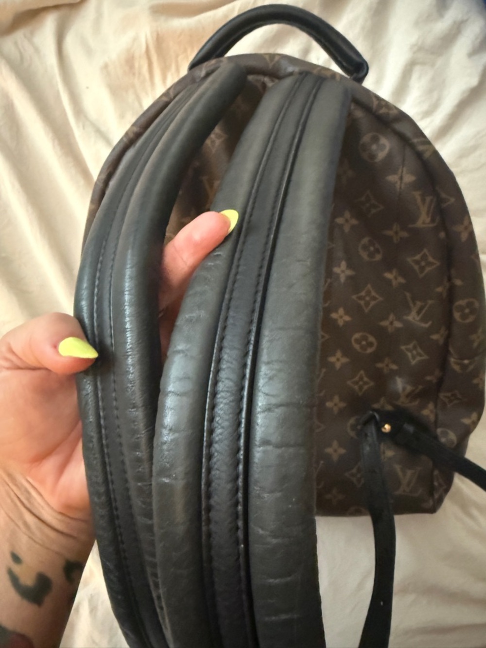 Louis Vuitton Palm Springs MM - Picture 7 of 11